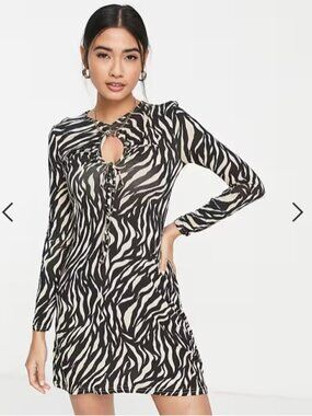 river island embroidered panel skater dress River Island drop fabulous linen dress perfect for wearing all summer long